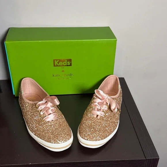 Kate Spade Rose Gold Glitter Sneaker Sparkle Sequin Wedding Sz 7 NEW - Picture 2 of 10
